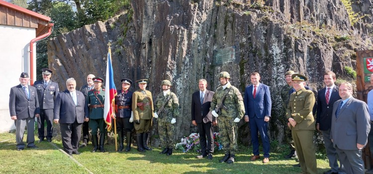 Uctění památky hrdinů z roku 1938