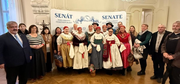 Horačky opět v Senátu. Tentokráte ale na exkurzi.